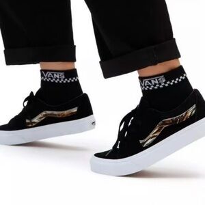 Vans SK8 Low Black Suede Tiger Skate Shoe